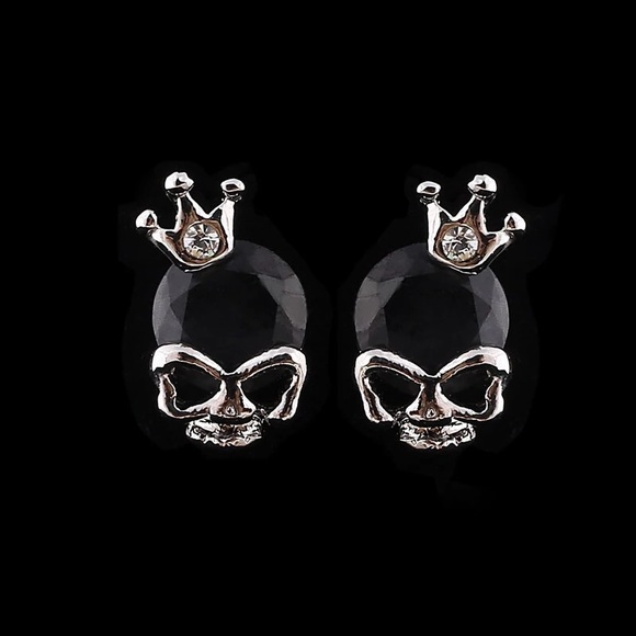 Skull Stud Earrings - Picture 3 of 6